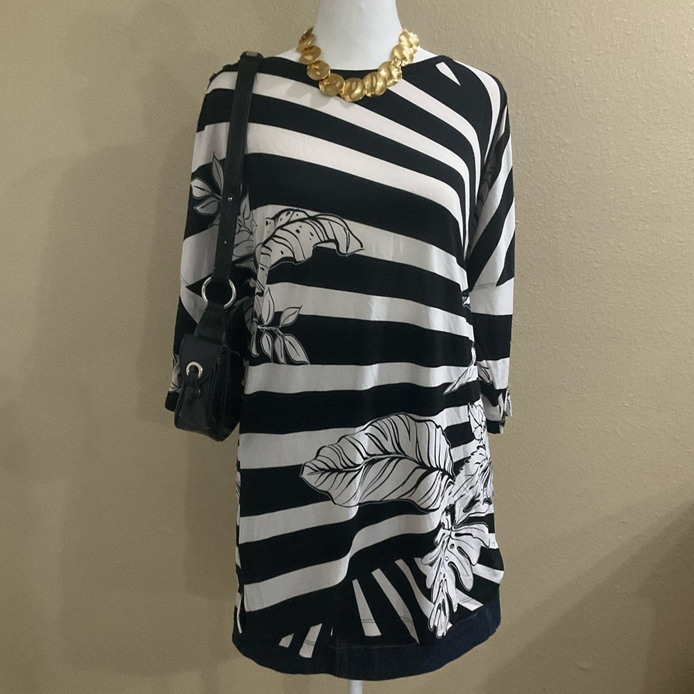NWOT Multiples Womens Large Black White Striped Floral Boho Tunic